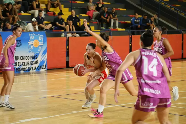 SAN JOSE FEMENINO - INSTITUTO