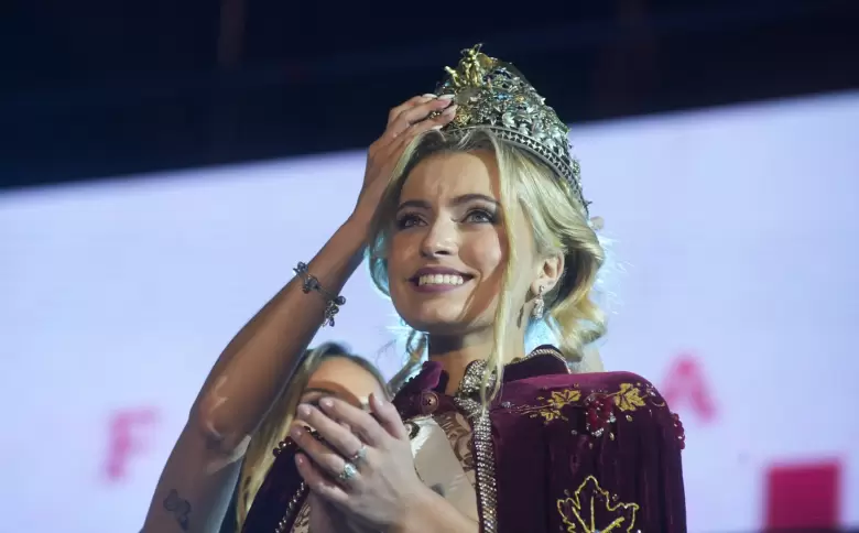 Azul - Reina de la Vendimia 2026