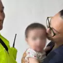 Angustia en Capital: un beb� de 5 meses qued� atrapado en un auto y lograron liberarlo