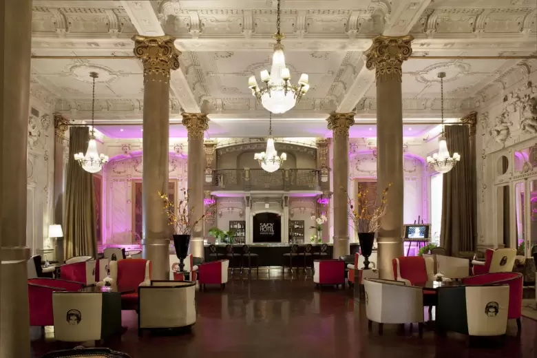 hotel savoy
