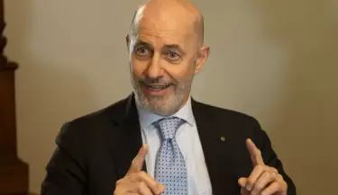 embajador italia