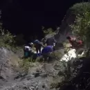 Rescataron a dos j�venes que quedaron atrapados en un acantilado del Ca��n del Atuel