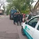 Huy� por Capital en un auto robado, lo dej� en marcha y fue detenido