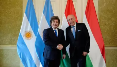 Encuentro en el Palacio S�ndor