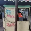 Robo en Ciudad: desvalijaron un kiosco m�vil y se llevaron golosinas