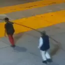 (Video) Detuvieron a dos hombres con varillas de hierro de dudoso origen en Godoy Cruz