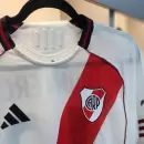 Qui�n es la estrella del f�tbol mundial que se declar� fan�tica de River