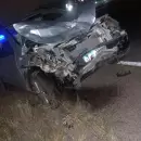 Siniestro vial con vuelco en el Acceso Sur: un conductor fue hospitalizado tras el impacto