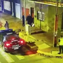 (Video) Lo descubrieron por las cámaras con un arma blanca en Capital y terminó detenido