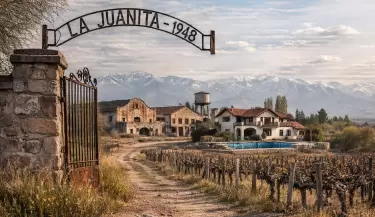 Bodega La Juanita-Historias de por ac�
