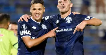 no te enamores de nadie foto para difusion