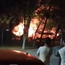 (Video) Se incendi� un quincho de la firma Expreso Luj�n y las p�rdidas fueron totales