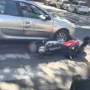 Nuevo accidente en Capital: una moto con tres ocupantes choc� contra una moto