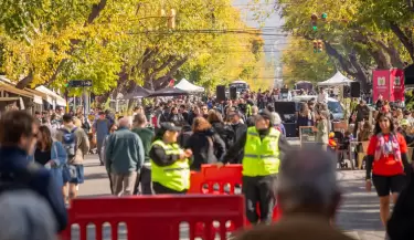 Domingo en la Sarmiento