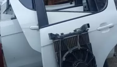 auto la favorita