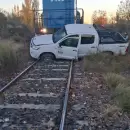 Un tren de carga choc� a una camioneta en Luj�n de Cuyo y el conductor del rodado se salv� de milagro