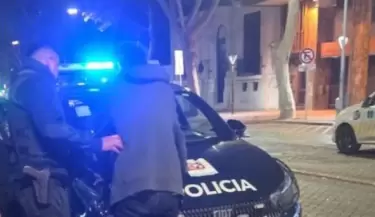 Polic�a