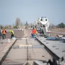 Avanza la Doble Vía del Este: comenzaron a pavimentar rotondas y retornos de la segunda etapa