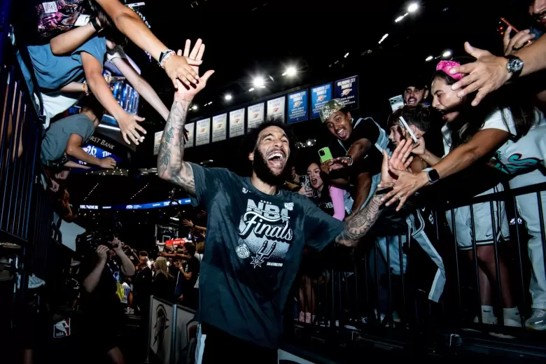 SAN ANTONIO SPURS