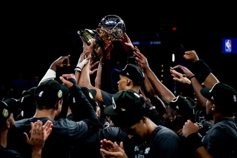 SAN ANTONIO SPURS