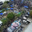 Estiman que un millón de fanáticos despidieron al Indio Solari y el velatorio podría extenderse