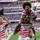 (Video) En un duelo de entrenadores argentinos, Estados Unidos aplast� a Paraguay en su debut