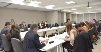 acceso este