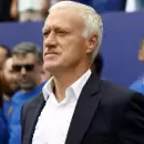 Didier Deschamps dejó la concentración y volvió a Francia tras la muerte de su madre