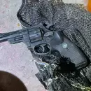 Más operativos en el Gran Mendoza: secuestraron armas y recuperaron vehículos robados