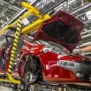 La producción automotriz cayó en junio, pero las ventas mayoristas crecieron un 22,5%