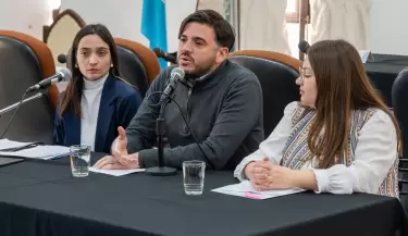 RIVADAVIA DEBATE ANDR�S MANSUR